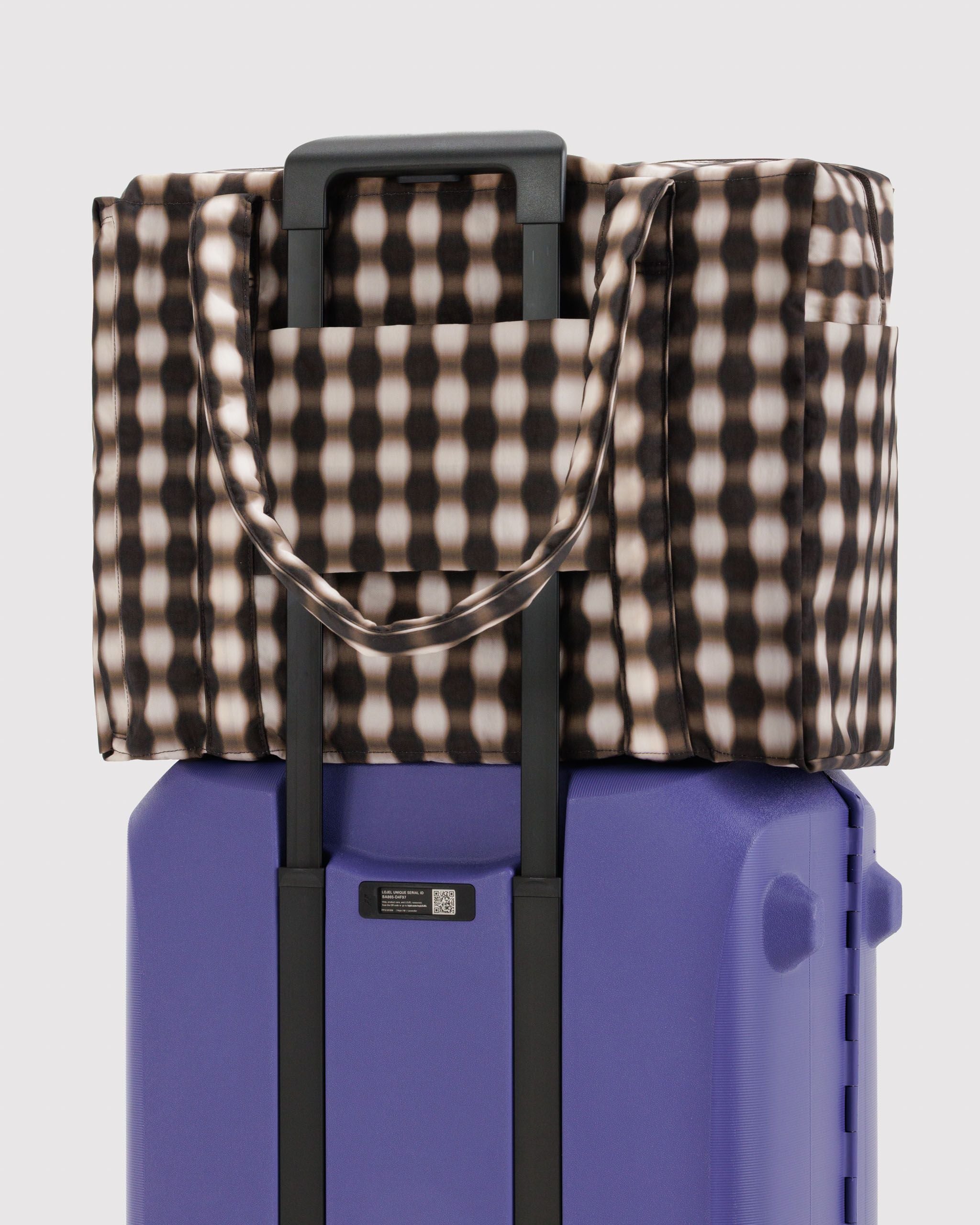 Cloud Carry-on - Blurred Gingham Brown