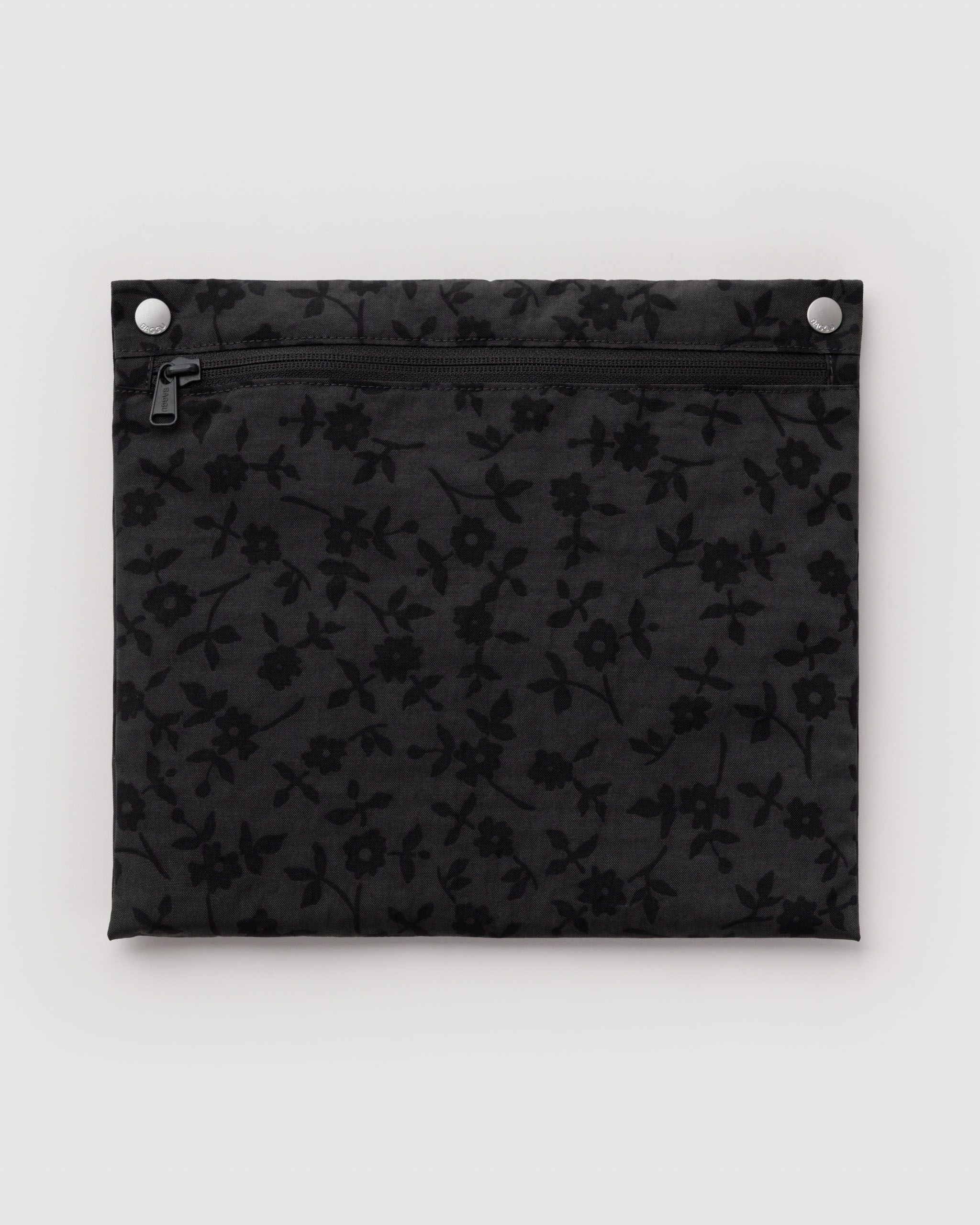Cloud Carry-on - Charcoal Ditsy Floral